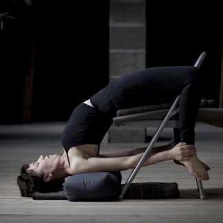 Setubandha sarvangasana